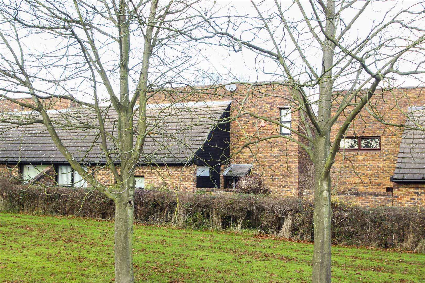 Rendlesham, Woolstone, Milton Keynes
